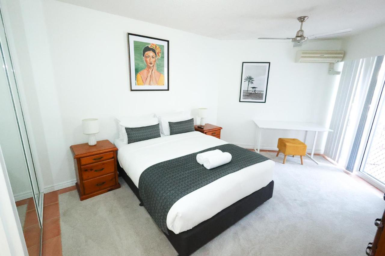White Crest Apartments Hervey Bay Bagian luar foto