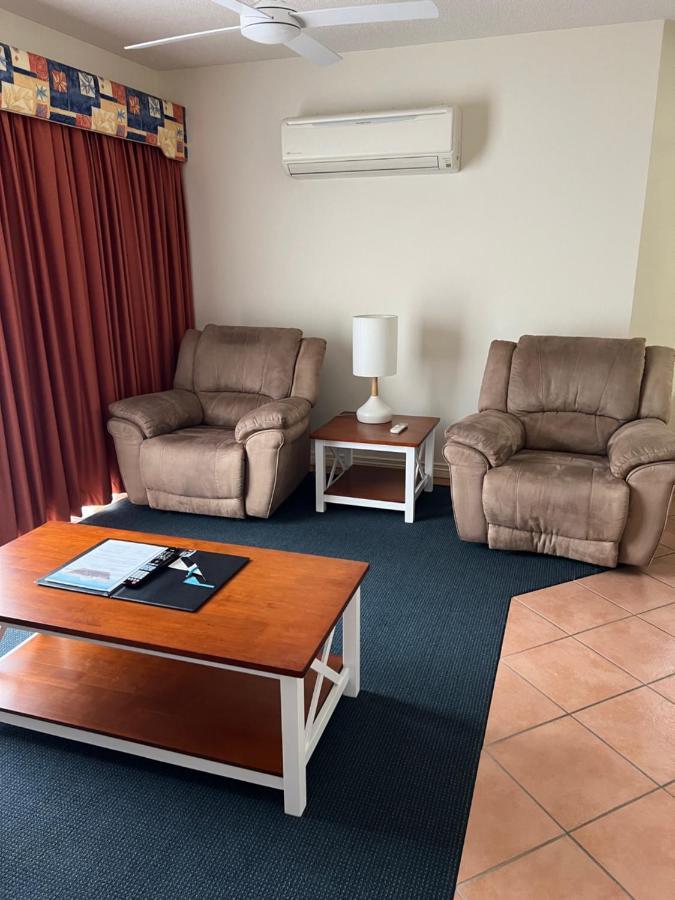 White Crest Apartments Hervey Bay Bagian luar foto
