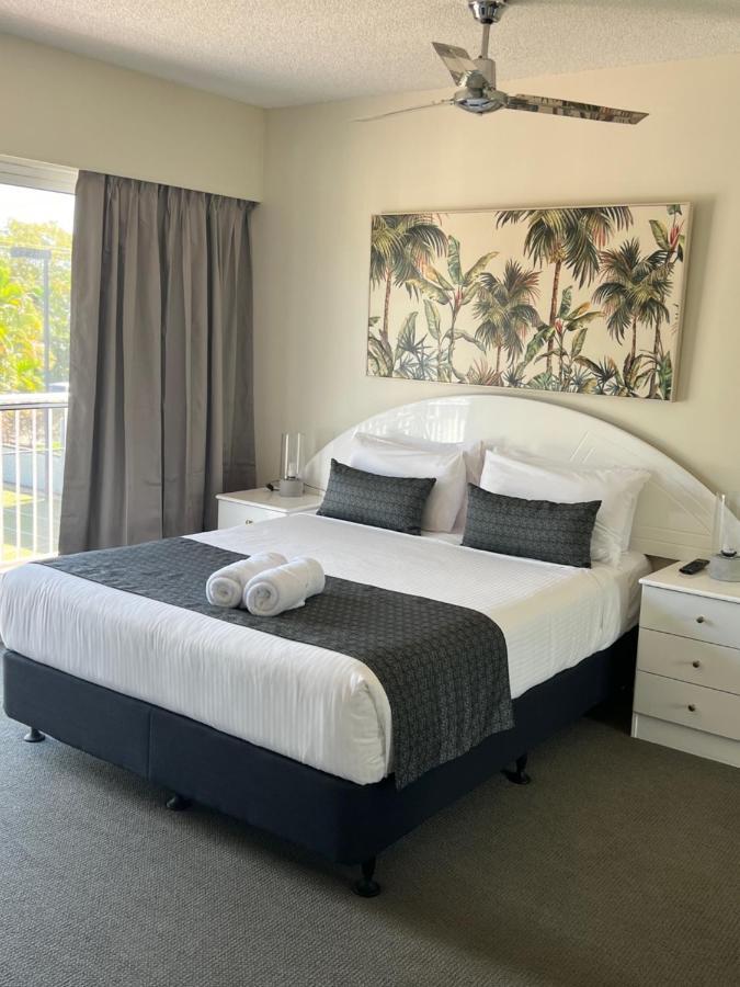 White Crest Apartments Hervey Bay Bagian luar foto