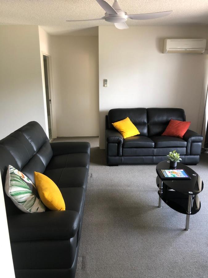 White Crest Apartments Hervey Bay Bagian luar foto