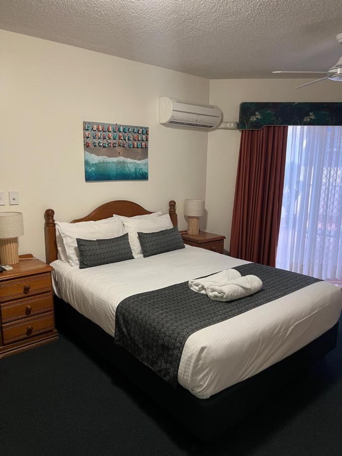 White Crest Apartments Hervey Bay Bagian luar foto