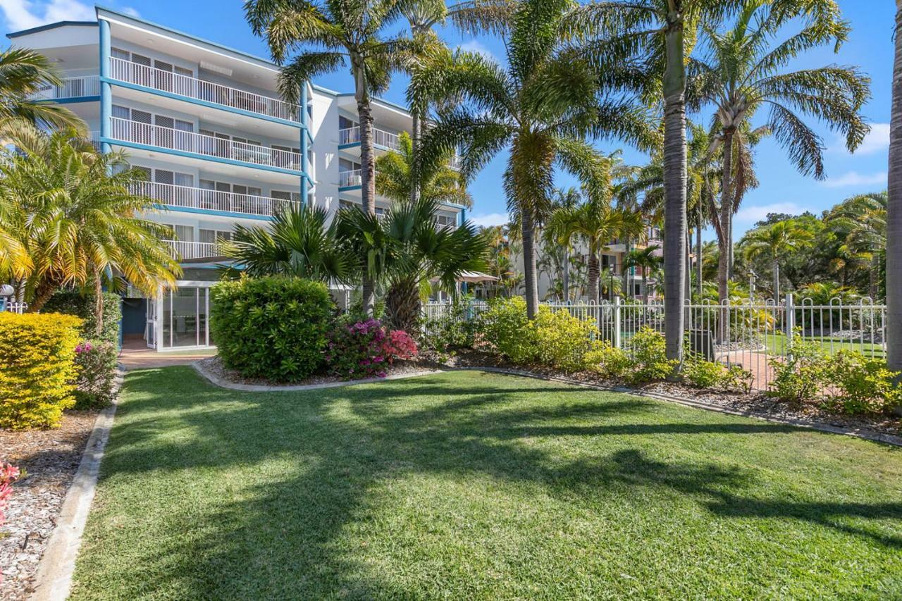 White Crest Apartments Hervey Bay Bagian luar foto