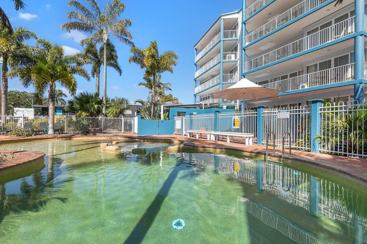White Crest Apartments Hervey Bay Bagian luar foto