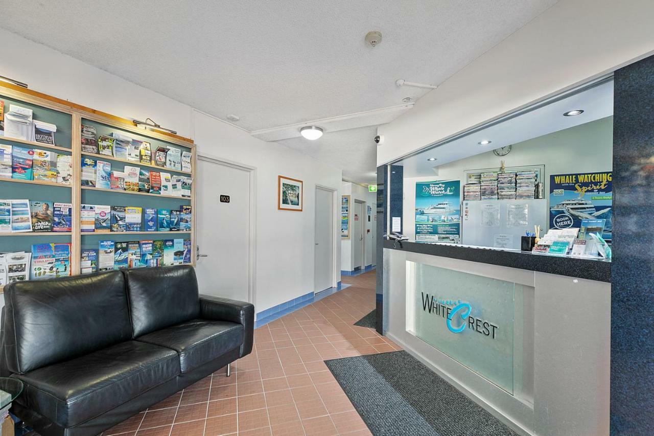 White Crest Apartments Hervey Bay Bagian luar foto