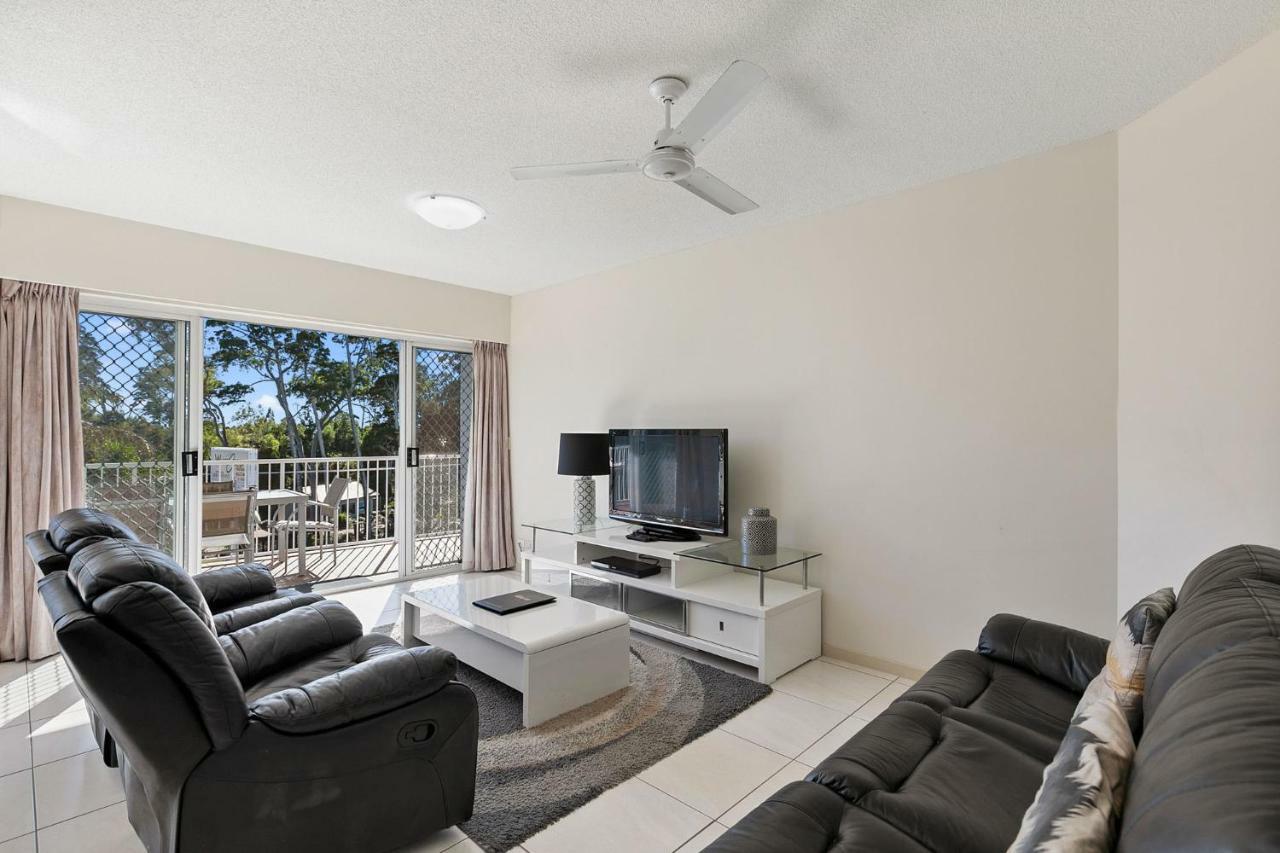 White Crest Apartments Hervey Bay Bagian luar foto