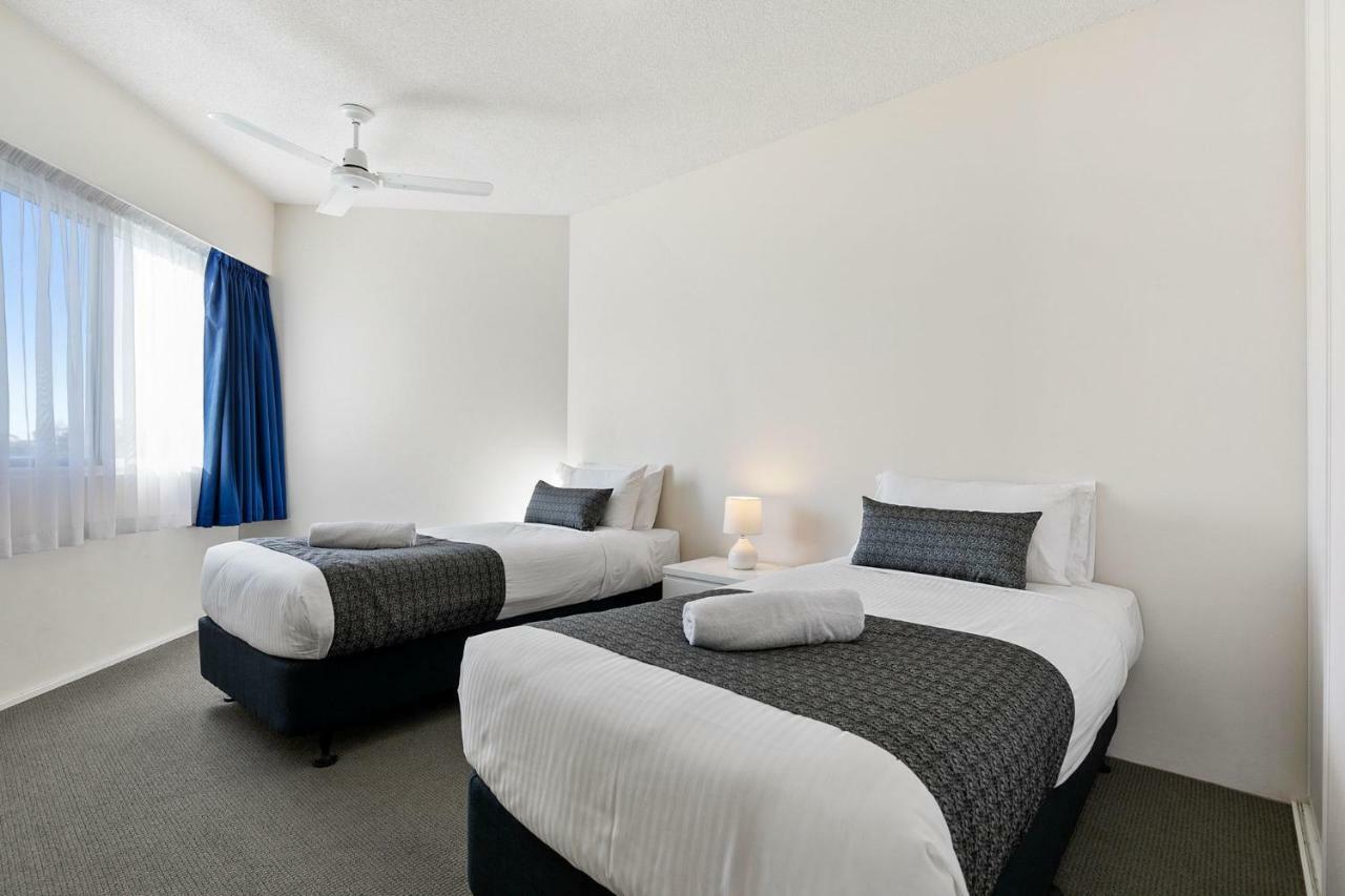 White Crest Apartments Hervey Bay Bagian luar foto