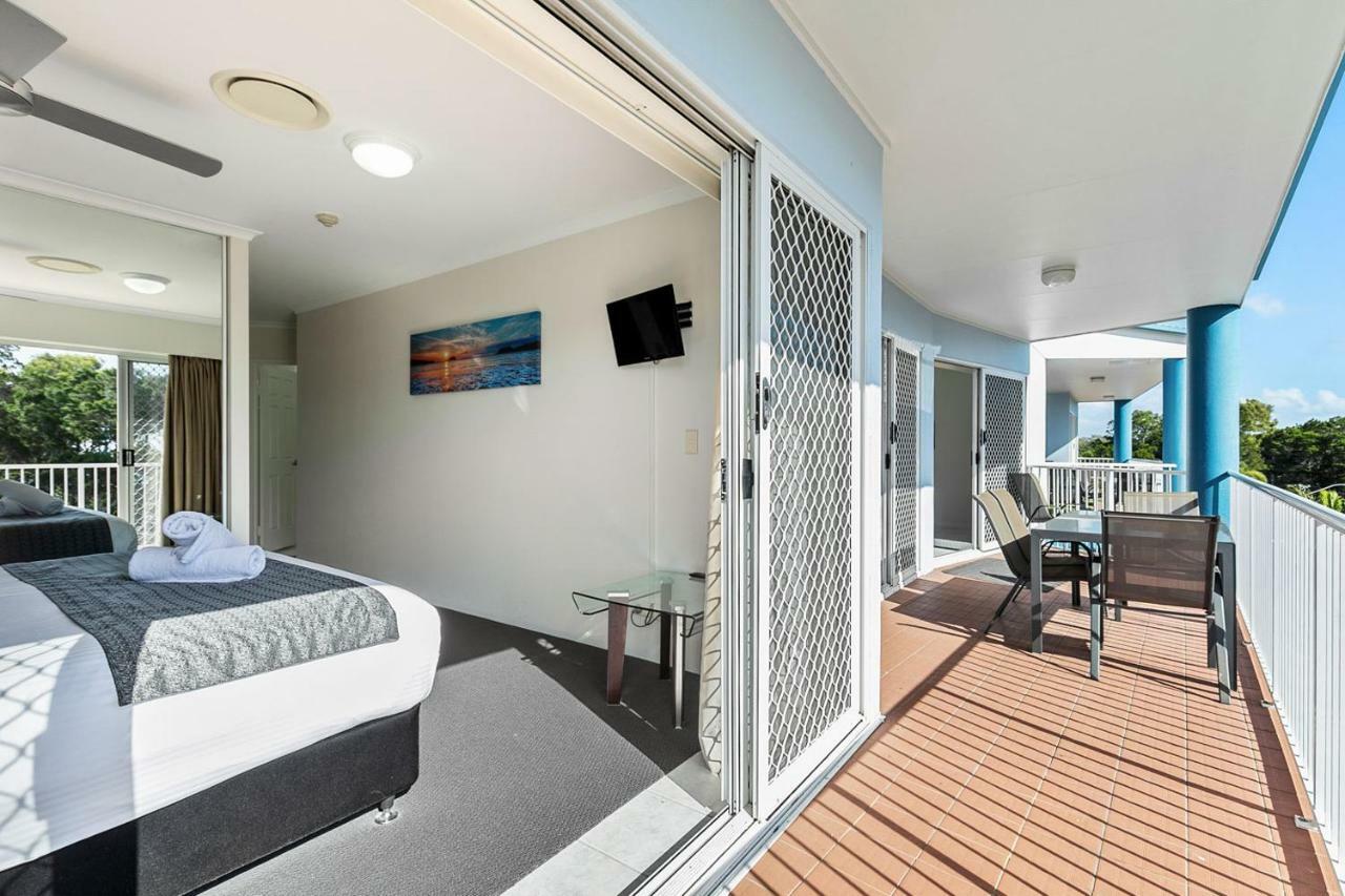 White Crest Apartments Hervey Bay Bagian luar foto