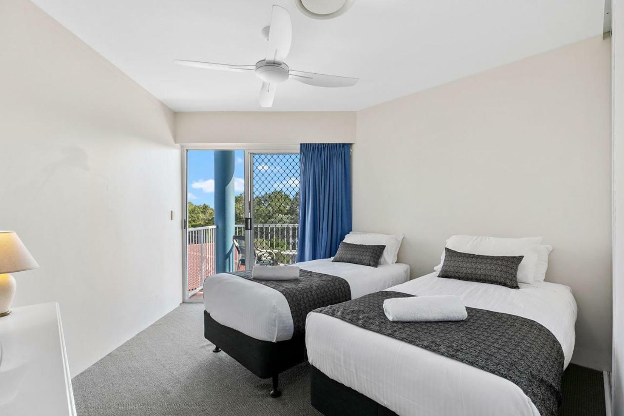 White Crest Apartments Hervey Bay Bagian luar foto