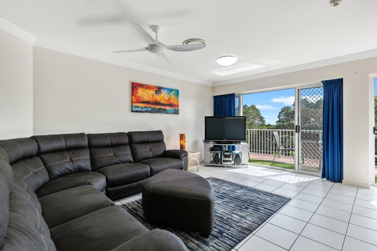 White Crest Apartments Hervey Bay Bagian luar foto